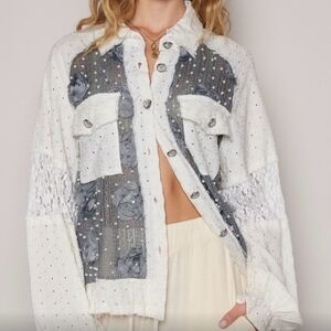 NWOT POL off White And Gray Lace Rosette And Pearl Shacket Large
